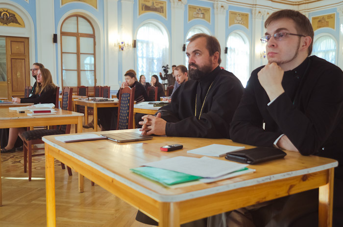 Синодальный информационный отдел проводит в Санкт-Петербурге краткосрочные курсы повышения квалификации сотрудников православных СМИ
